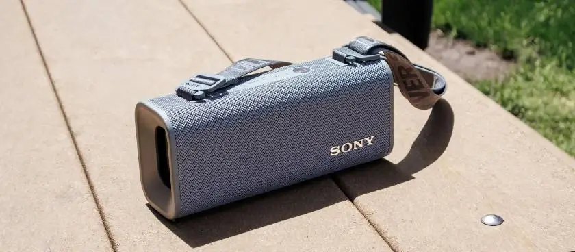 Преносима колонка Sony